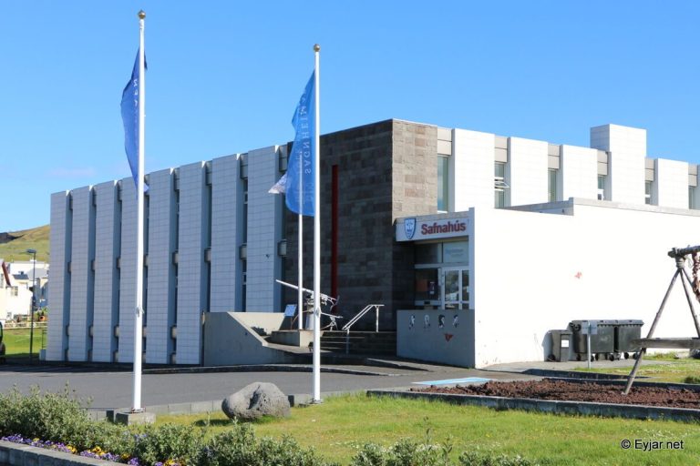 Bókasafn Sagnheimar